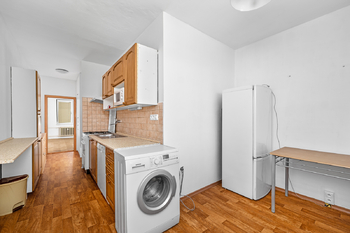 kuchyně s jídelnou - Prodej bytu 2+1 v osobním vlastnictví 65 m², České Budějovice