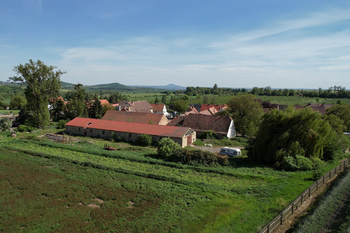 Prodej skladovacích prostor 752 m², Ploskovice