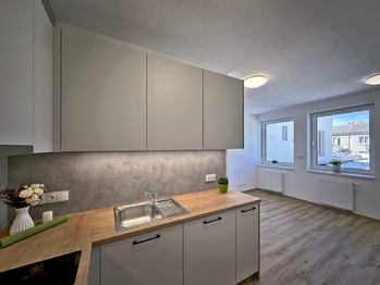 Pronájem bytu 2+kk v osobním vlastnictví 43 m², České Budějovice