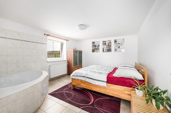 Prodej domu 730 m², Sedlec