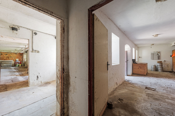 Prodej domu 730 m², Sedlec