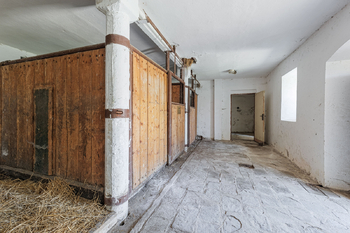 Prodej domu 730 m², Sedlec