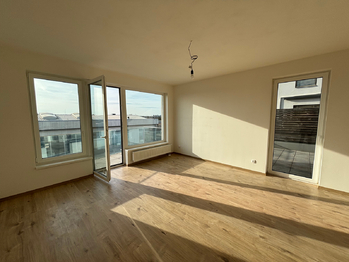 Prodej bytu 2+kk v osobním vlastnictví 68 m², Praha 9 - Dolní Počernice