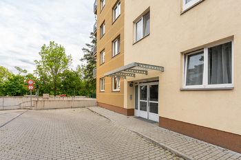 Prodej bytu 2+kk v osobním vlastnictví 47 m², Praha 10 - Hostivař