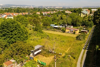 Prodej pozemku 1268 m², Brno
