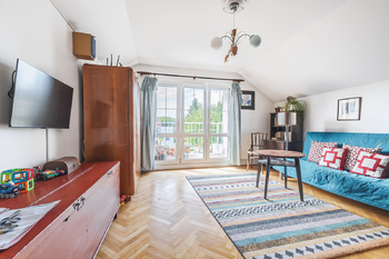 Obývací pokoj - Pronájem bytu 3+1 v osobním vlastnictví 80 m², Praha 6 - Liboc 