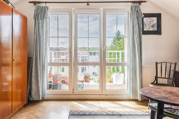 Obývací pokoj - Pronájem bytu 3+1 v osobním vlastnictví 80 m², Praha 6 - Liboc