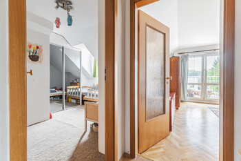Chodba - Pronájem bytu 3+1 v osobním vlastnictví 80 m², Praha 6 - Liboc