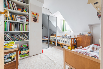 Dětstký pokoj - Pronájem bytu 3+1 v osobním vlastnictví 80 m², Praha 6 - Liboc