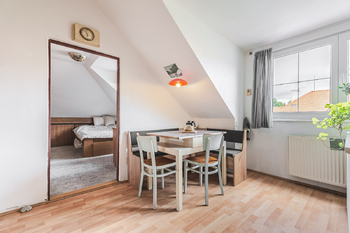 Jídelní kout - Pronájem bytu 3+1 v osobním vlastnictví 80 m², Praha 6 - Liboc