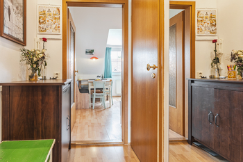 Chodba - Pronájem bytu 3+1 v osobním vlastnictví 80 m², Praha 6 - Liboc