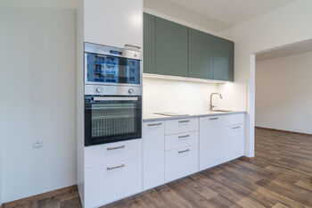 Pronájem bytu 3+1 v osobním vlastnictví 75 m², Břeclav