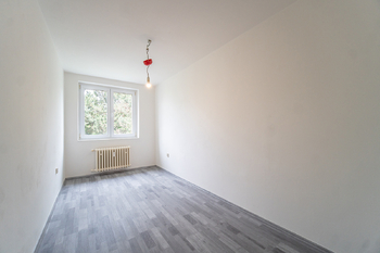 Prodej bytu 4+1 v osobním vlastnictví 92 m², Praha 5 - Radlice