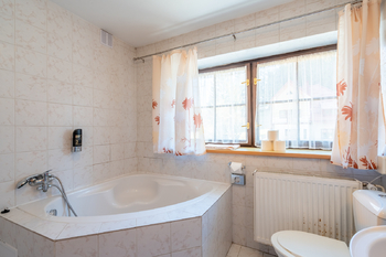 Prodej ubytovacího zařízení 210 m², Velké Karlovice