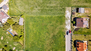 Prodej pozemku 1491 m², Liteň