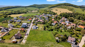 Prodej pozemku 1491 m², Liteň