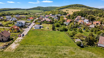 Prodej pozemku 1491 m², Liteň