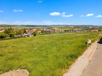 Prodej pozemku 1491 m², Liteň