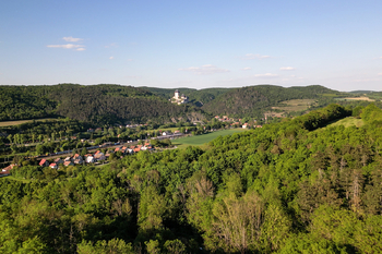 Prodej pozemku 1491 m², Liteň