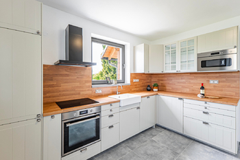 Prodej domu 120 m², Bukovany