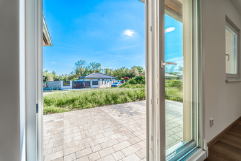 Pronájem domu 88 m², Stochov