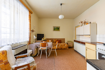 1.NP - kuchyň - Prodej domu 140 m², Ročov