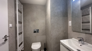 Pronájem bytu 1+kk v osobním vlastnictví 42 m², Praha 9 - Hloubětín
