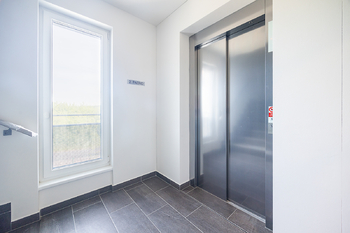 Pronájem bytu 1+kk v osobním vlastnictví 39 m², Praha 4 - Háje
