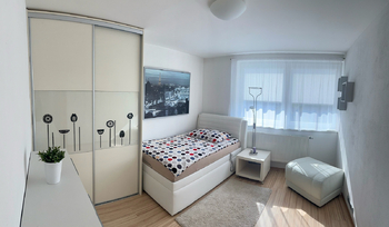 Pokoj 1 - Prodej domu 140 m², Nehvizdy