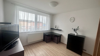 Pokoj 2 - Prodej domu 140 m², Nehvizdy