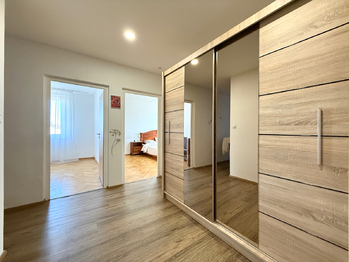 Pronájem bytu 3+1 v osobním vlastnictví 74 m², Karlovy Vary