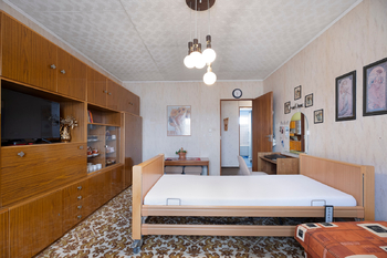 Prodej domu 232 m², Dolní Benešov