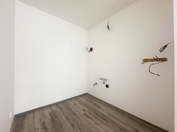 Prodej bytu 2+kk v osobním vlastnictví 48 m², Komárov