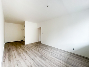 Prodej bytu 2+kk v osobním vlastnictví 48 m², Komárov