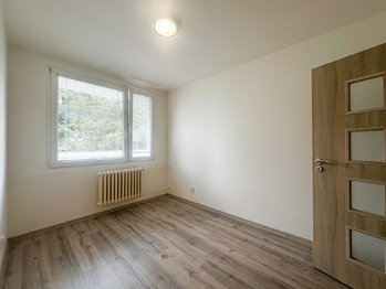 Prodej bytu 2+kk v osobním vlastnictví 48 m², Komárov