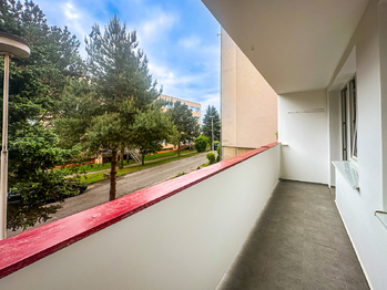 Prodej bytu 2+kk v osobním vlastnictví 48 m², Komárov