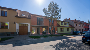 Prodej domu 220 m², Slavkov u Brna