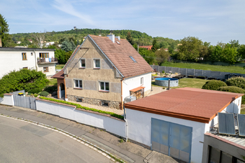 Pohled na dům z ulice - Prodej domu 139 m², Kutná Hora