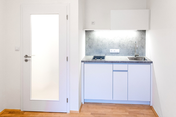 Pronájem bytu 2+kk v osobním vlastnictví 29 m², Praha 6 - Břevnov