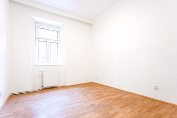 Pronájem bytu 2+kk v osobním vlastnictví 29 m², Praha 6 - Břevnov