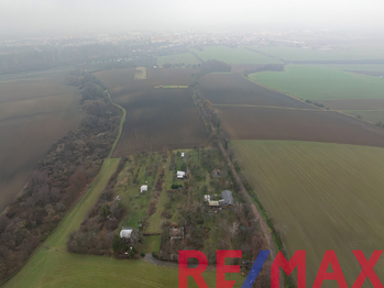 Prodej pozemku 829 m², Holešov