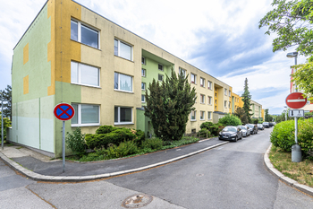 dům - Prodej bytu 2+kk v osobním vlastnictví 62 m², Praha 8 - Libeň