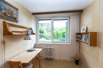 ložnice - Prodej bytu 2+kk v osobním vlastnictví 62 m², Praha 8 - Libeň