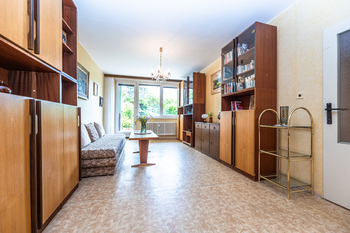 obývací pokoj - Prodej bytu 2+kk v osobním vlastnictví 62 m², Praha 8 - Libeň