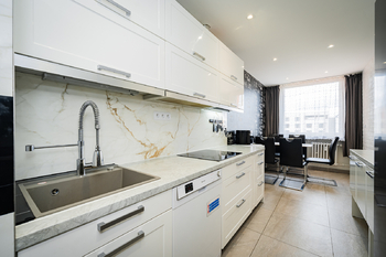 Prodej bytu 3+1 v osobním vlastnictví 71 m², Praha 8 - Bohnice