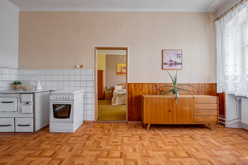 Prodej domu 200 m², Kozárovice