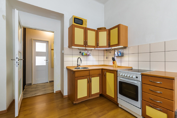 Prodej bytu 2+kk v osobním vlastnictví 40 m², Praha 9 - Libeň