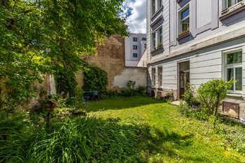 Prodej bytu 2+kk v osobním vlastnictví 40 m², Praha 9 - Libeň