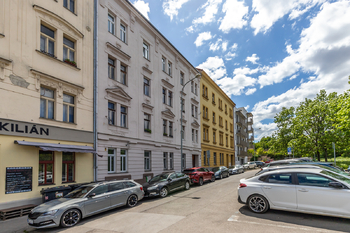 Prodej bytu 2+kk v osobním vlastnictví 40 m², Praha 9 - Libeň
