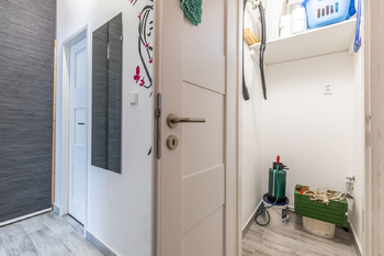Prodej bytu 2+kk v osobním vlastnictví 40 m², Praha 9 - Libeň